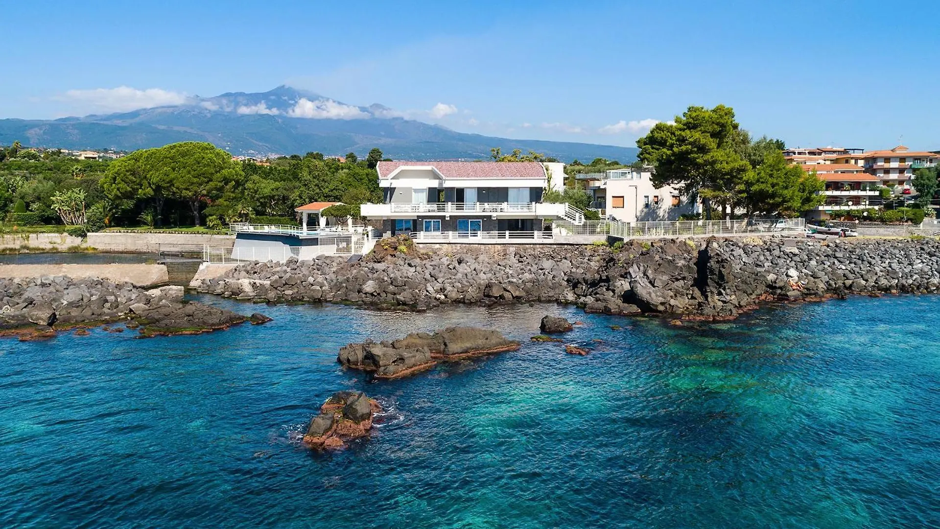 Villa Isabella Acireale Italy